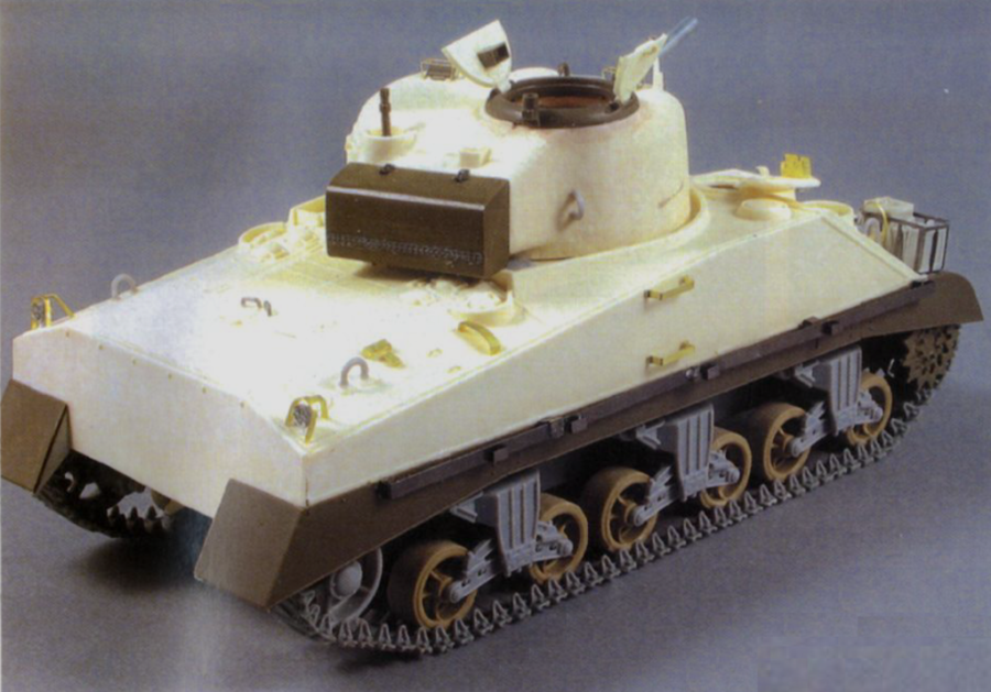 ABOVE: I forgot to mention in the earlier caption that even Italeri had a say in this model in the form of a Crusader stowage bin that became surplus as part of a Crusader Mark 1 build I am working 0n (long term) for Mil Mod at the moment.
